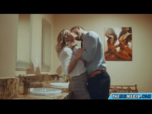 ❤️ Ko vas prsata blondinka zapelje na javnem stranišču ❌ Porno pri nas sl.tubsexer-porn.ru ﹏